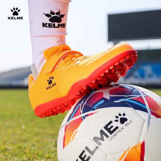 Шиповки KELME Children's soccer shoes (TF)