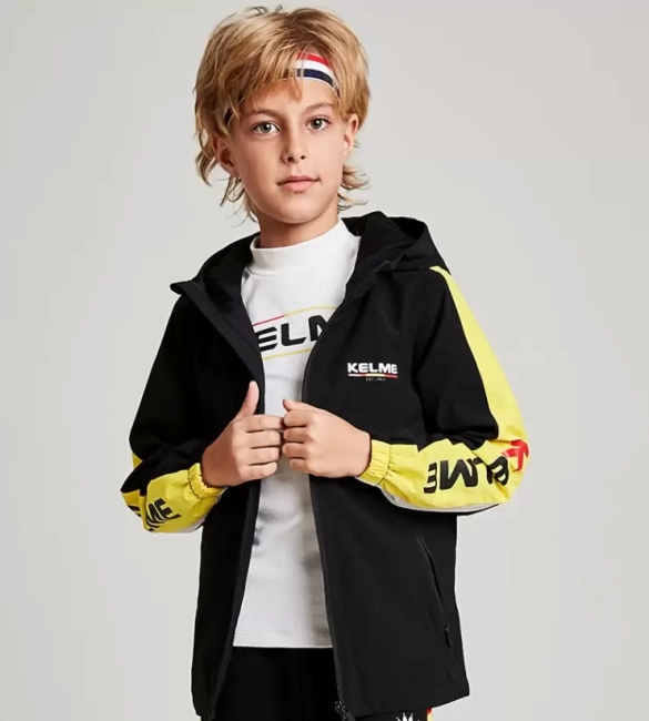 Детская толстовка Kelme Boys' hooded sweatshirt