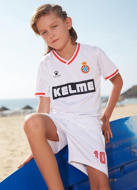 Детская футболка Kelme Boys football short sleeve T-shirt