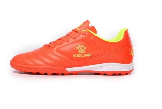 Детские шиповки KELME Children's football shoes TF