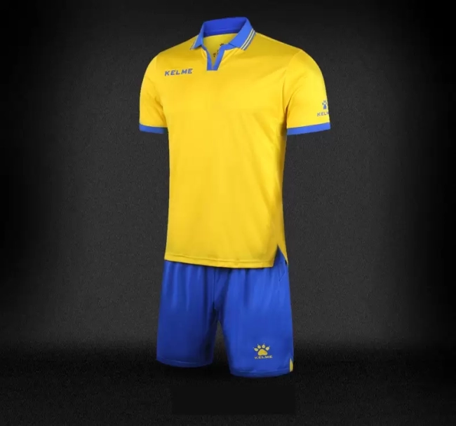 Футбольная форма Kelme Short sleeve football uniform