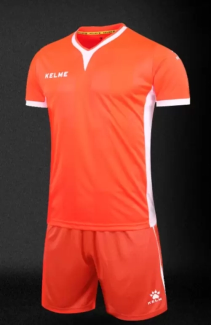 Футбольная форма Kelme Short sleeve football uniform