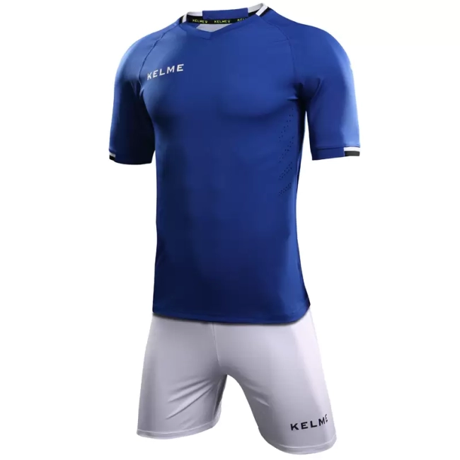 Футбольная форма Kelme Short sleeve football uniform