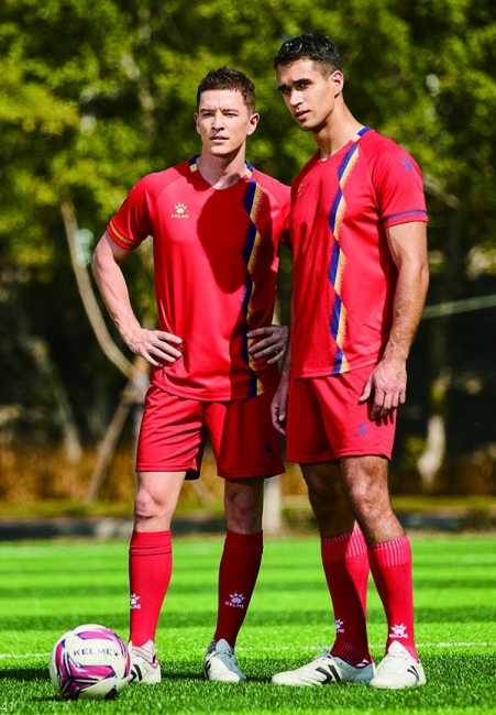 Футбольная форма KELME Short-sleeved football suit